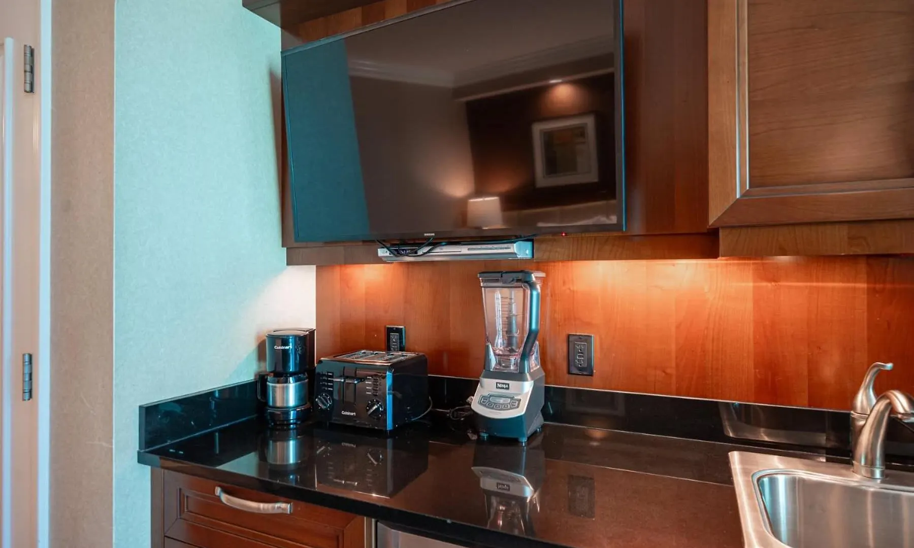 No Resort Fee Strip View Suite &Free Valet &Pool Las Vegas Daire